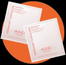 Germaine de Capucini Spring Radiance Set - Pěnový peeling 150ml + Pure C sérum 4x6ml + Flash C maska 2ks + Tužka na oči Kohl Kajal černá Dárková sada