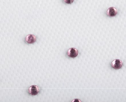 Nažehlovací kamínky do vlasů fialová 70ks