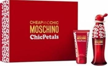Moschino Cheap And Chic Petals Set - EDT 30 ml + Tělové mléko 50 ml Dárková sada