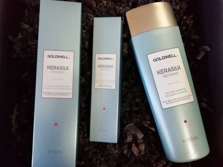 Goldwell Kerasilk Repower Volume Vánoční Sada - Šampon Volume 250 ml + kondicionér 150 ml + zkrášlující vlasový parfém 50 ml Dárková sada