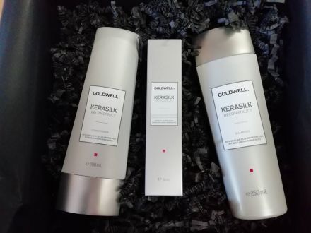 Goldwell Kerasilk Reconstruct Vánoční Sada - Šampon pro poškozené vlasy 250 ml + kondicionér 200 ml + vlasový parfém 50ml Dárková sada
