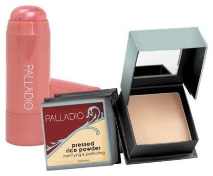 Palladio Vánoční Set II. - Tvářenka 2v1 odstín 02 6g + lisovaný pudr č. 02 7,25 g Dárková sada