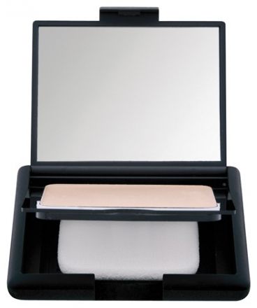 Nee Compact Foundation Vitamin E - Kompaktní make-up s vitamínem E č. 01 10g