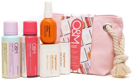 O&M Mini Volume Gift Bag - Šampon 50 ml + kondicionér 50 ml + sprej 50 ml + lak na vlasy 100 ml + suchý šampon 100 ml Dárková sada